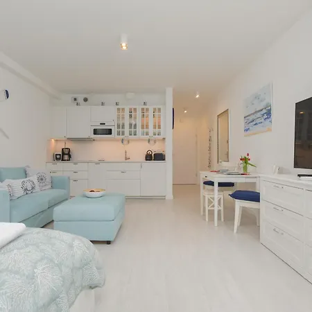 شقة Pearl Z Tarasem Od Strony Morza By Renters
